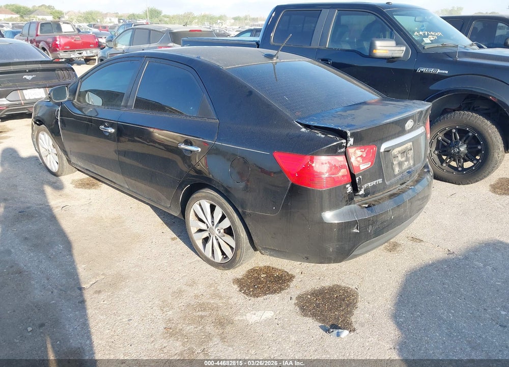 2011 KIA FORTE SX VIN: KNAFW4A33B5422419