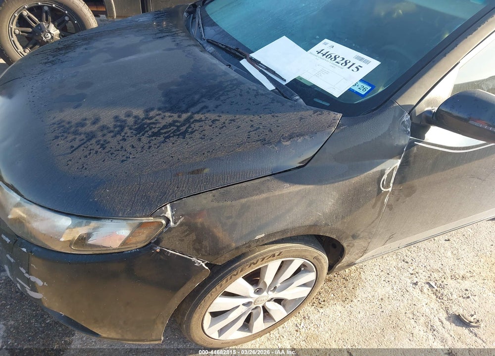 2011 KIA FORTE SX VIN: KNAFW4A33B5422419