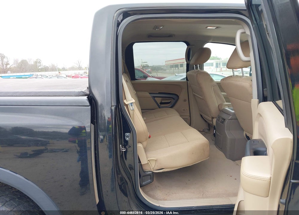 2015 NISSAN TITAN SV VIN: 1N6AA0EC7FN503098