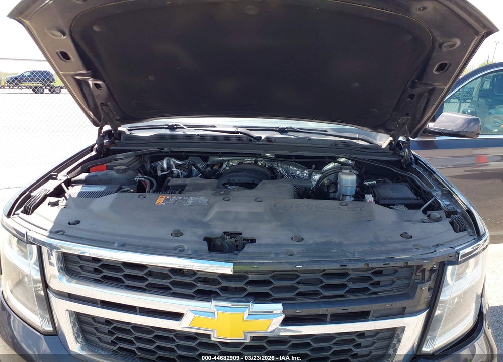 2018 CHEVROLET SUBURBAN LT VIN: 1GNSCHKC6JR339355