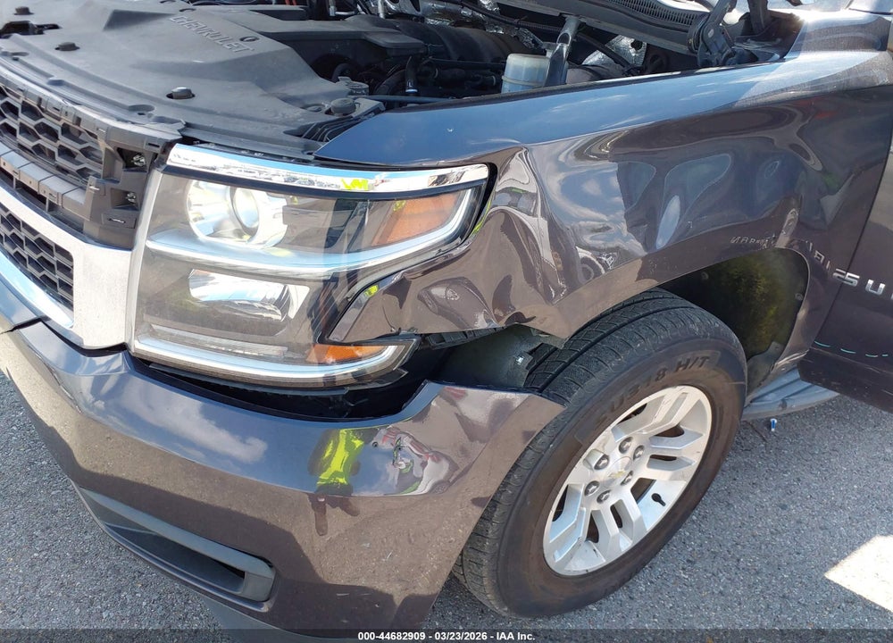 2018 CHEVROLET SUBURBAN LT VIN: 1GNSCHKC6JR339355