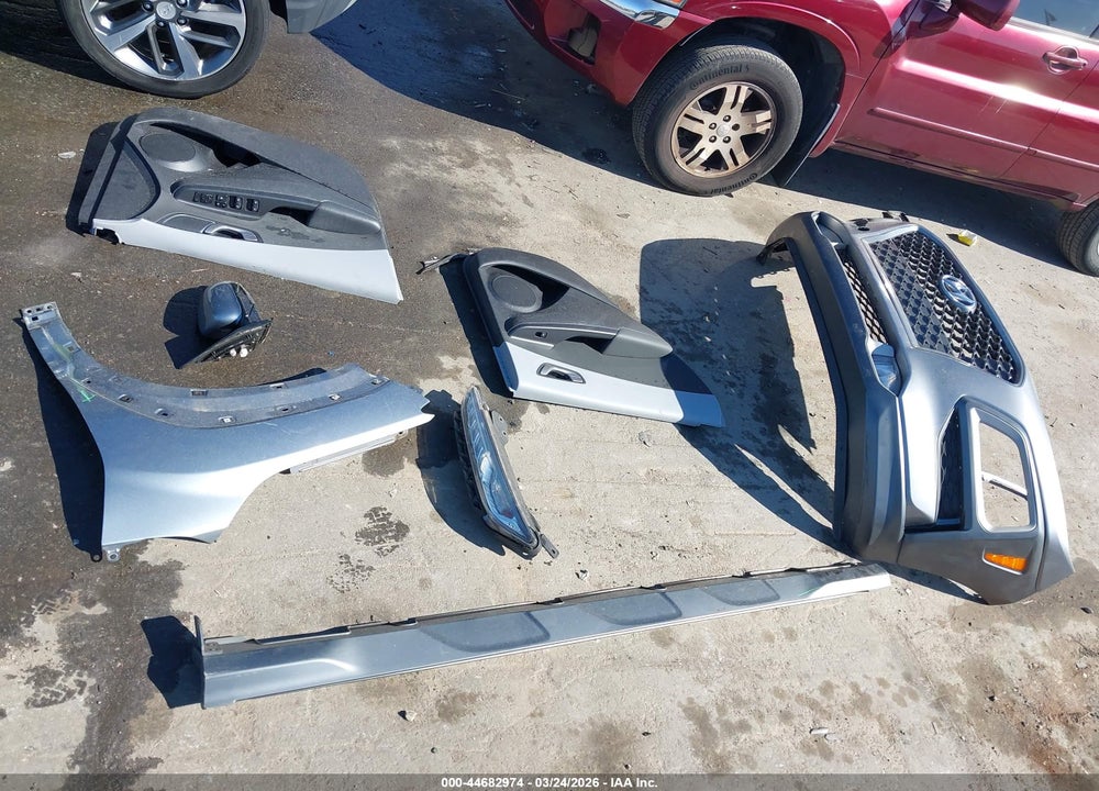 2018 HYUNDAI KONA LIMITED VIN: KM8K33A59JU171881
