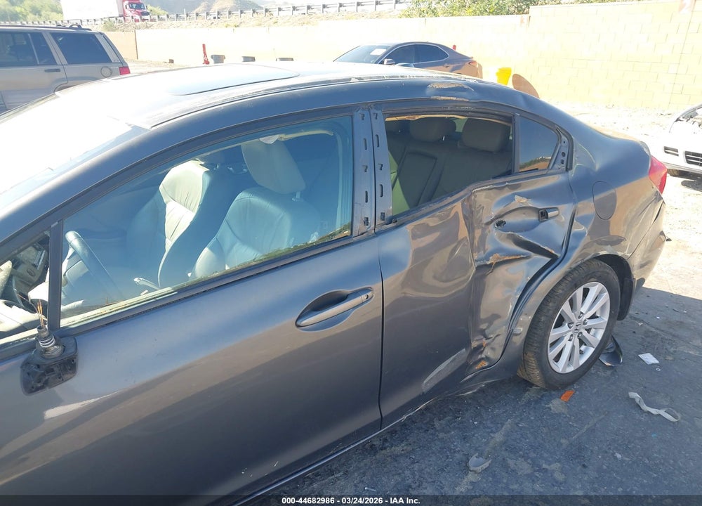 2012 HONDA CIVIC EX-L VIN: 2HGFB2F94CH517888