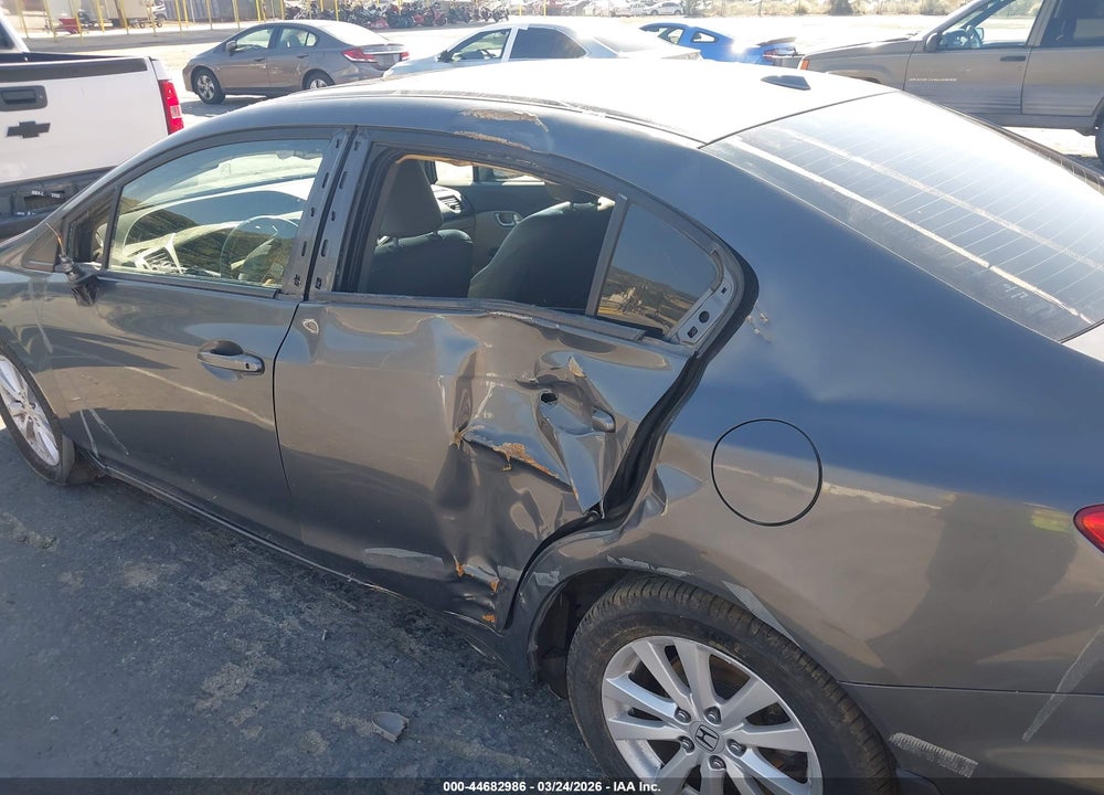 2012 HONDA CIVIC EX-L VIN: 2HGFB2F94CH517888
