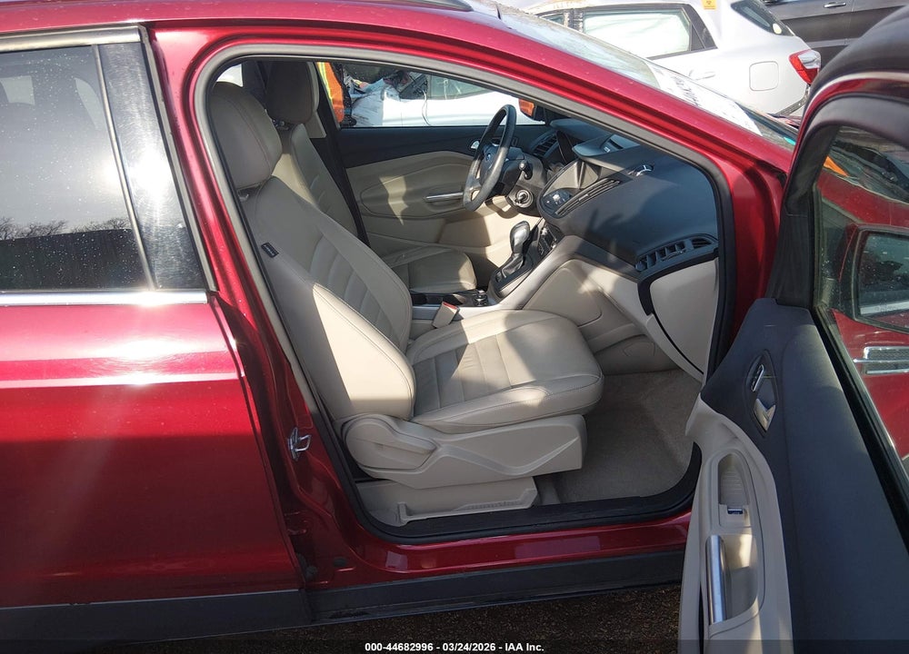 2016 FORD ESCAPE SE VIN: 1FMCU0G99GUA55213