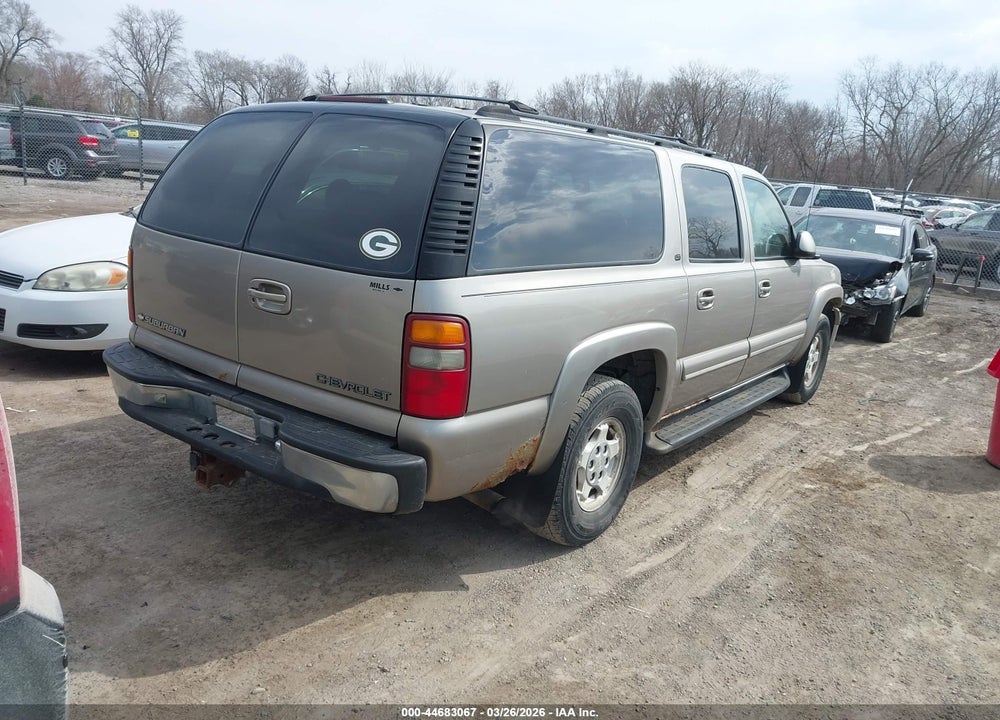 2001 CHEVROLET SUBURBAN 1500 LT VIN: 1GNFK16T71J124877