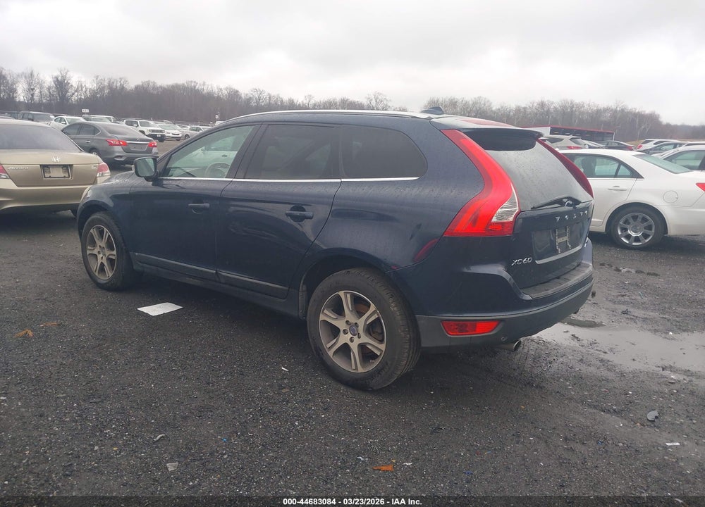 2013 VOLVO XC60 T6 VIN: YV4902DZ6D2420218
