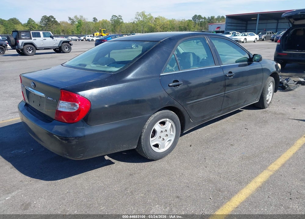 2002 TOYOTA CAMRY LE VIN: 4T1BE32K72U010526