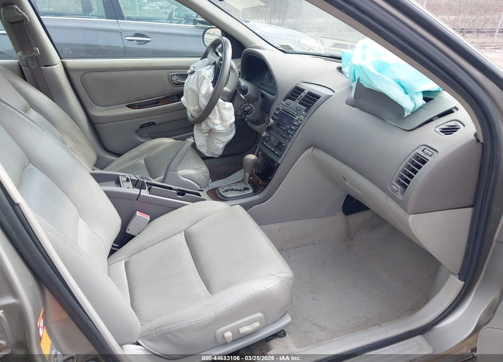 2003 NISSAN MAXIMA GLE VIN: JN1DA31A93T430185