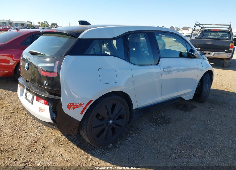 2017 BMW I3 94 AH W/RANGE EXTENDER VIN: WBY1Z8C59HV889474