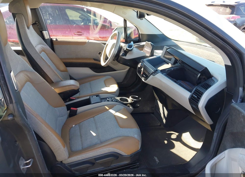 2017 BMW I3 94 AH W/RANGE EXTENDER VIN: WBY1Z8C59HV889474