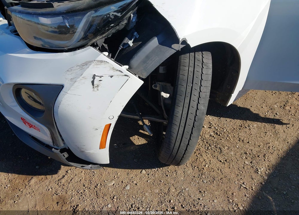 2017 BMW I3 94 AH W/RANGE EXTENDER VIN: WBY1Z8C59HV889474