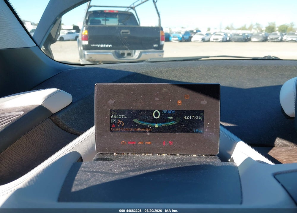 2017 BMW I3 94 AH W/RANGE EXTENDER VIN: WBY1Z8C59HV889474