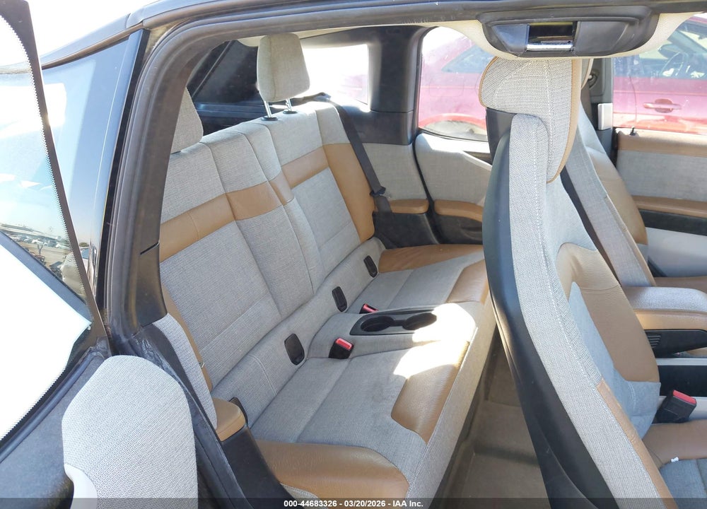 2017 BMW I3 94 AH W/RANGE EXTENDER VIN: WBY1Z8C59HV889474