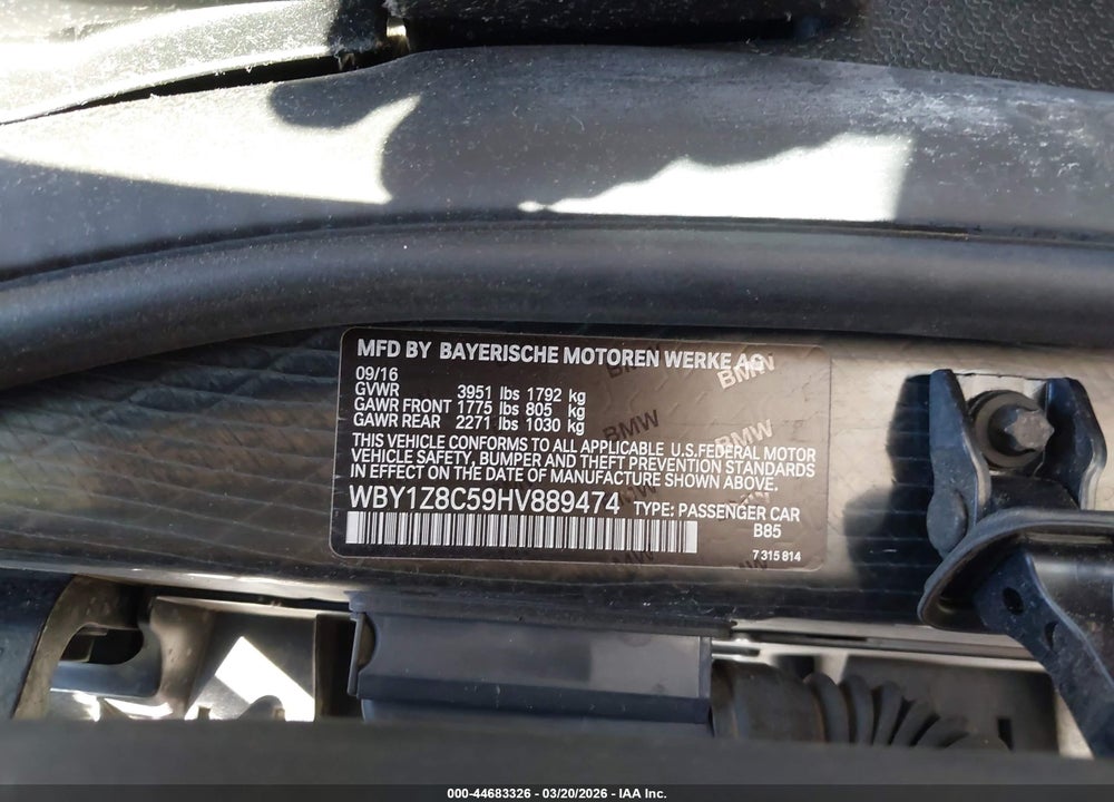 2017 BMW I3 94 AH W/RANGE EXTENDER VIN: WBY1Z8C59HV889474