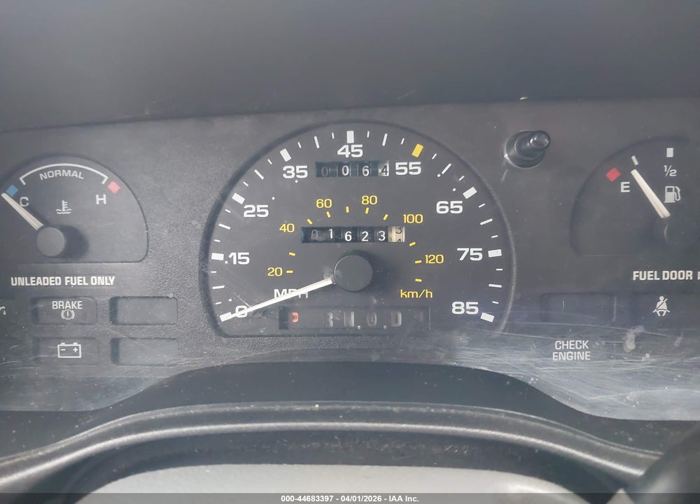 1993 FORD TAURUS GL VIN: 1FALP52U4PA272356