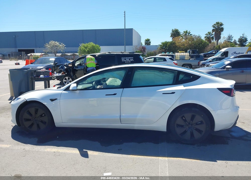2024 TESLA MODEL 3 LONG RANGE DUAL MOTOR ALL-WHEEL DRIVE/REAR-WHEEL DRIVE VIN: 5YJ3E1EA0RF729202