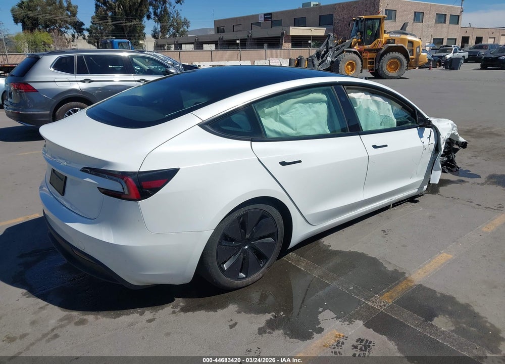2024 TESLA MODEL 3 LONG RANGE DUAL MOTOR ALL-WHEEL DRIVE/REAR-WHEEL DRIVE VIN: 5YJ3E1EA0RF729202