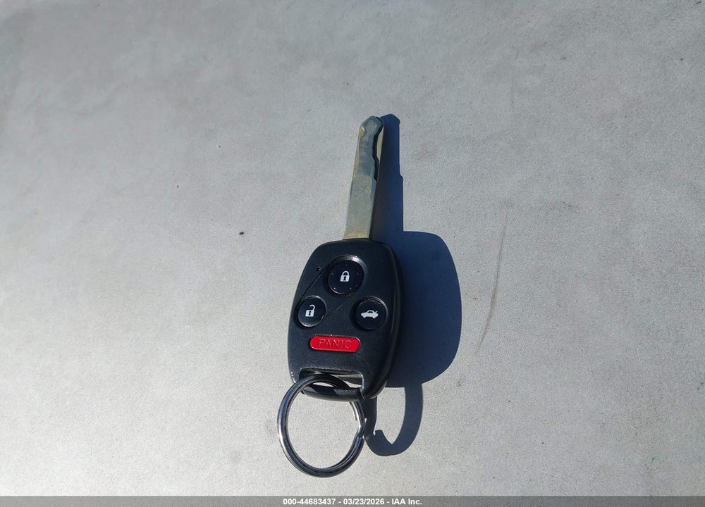 2013 HONDA CIVIC LX VIN: 19XFB2F50DE260804