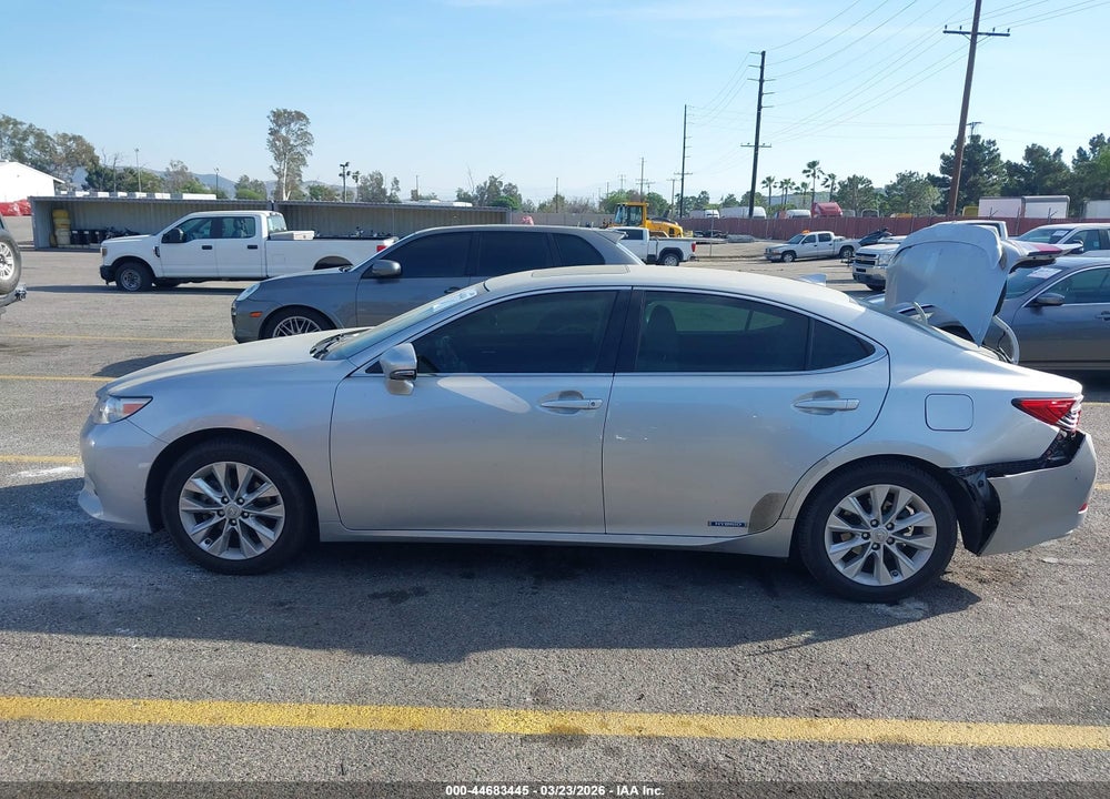 2015 LEXUS ES 300H VIN: JTHBW1GG1F2095289