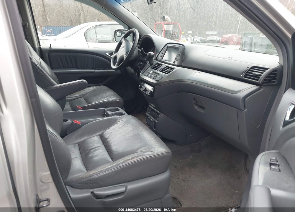 2005 HONDA ODYSSEY EX-L VIN: 5FNRL38795B065102