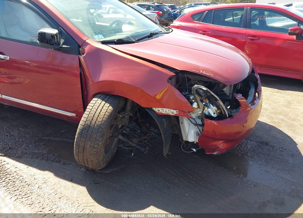 2015 NISSAN ROGUE SELECT S VIN: JN8AS5MV7FW756209