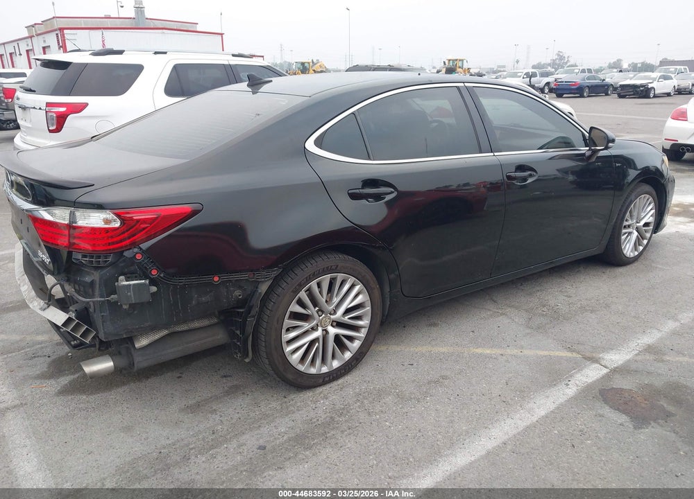 2013 LEXUS ES 350 VIN: JTHBK1GG4D2039307