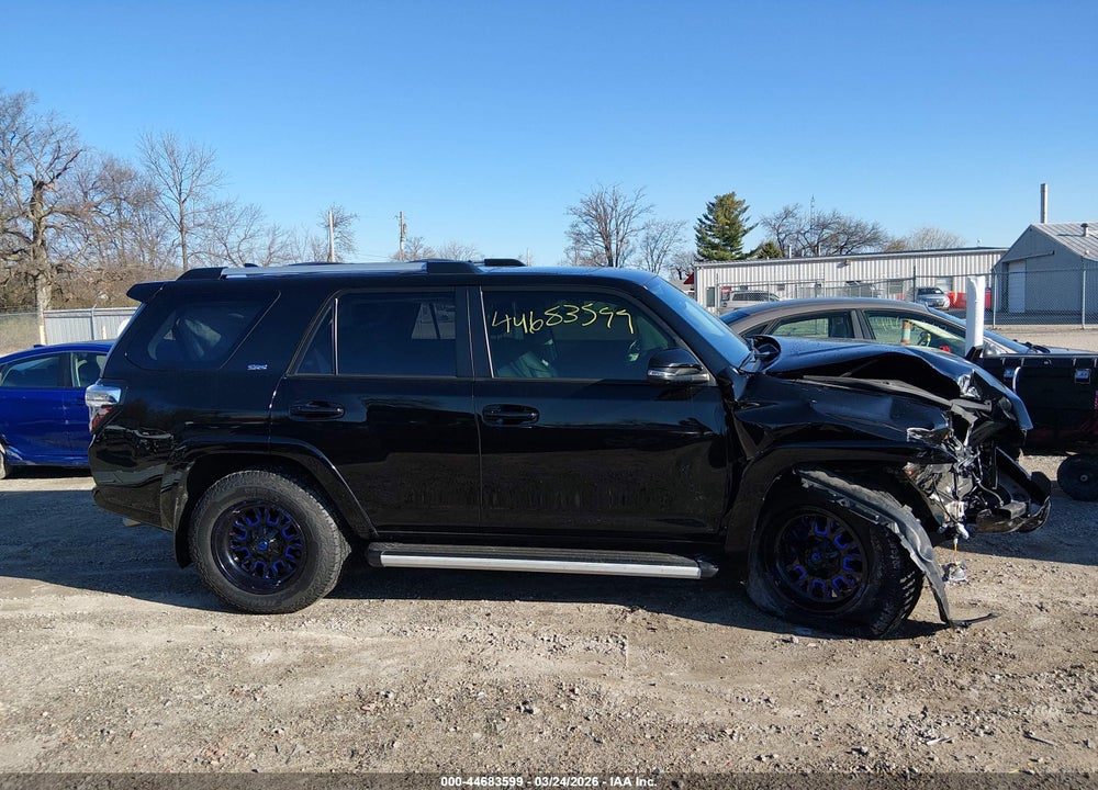 2021 TOYOTA 4RUNNER SR5 PREMIUM VIN: JTENU5JR3M5841206