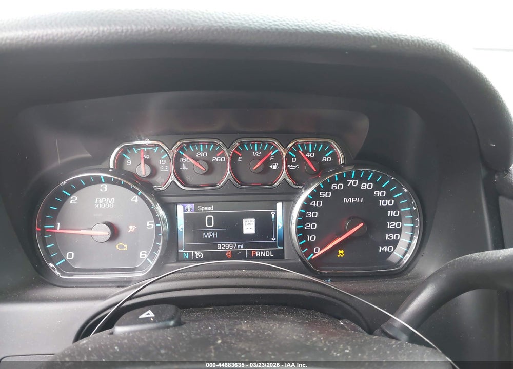2018 CHEVROLET SUBURBAN LT VIN: 1GNSKHKC4JR280597