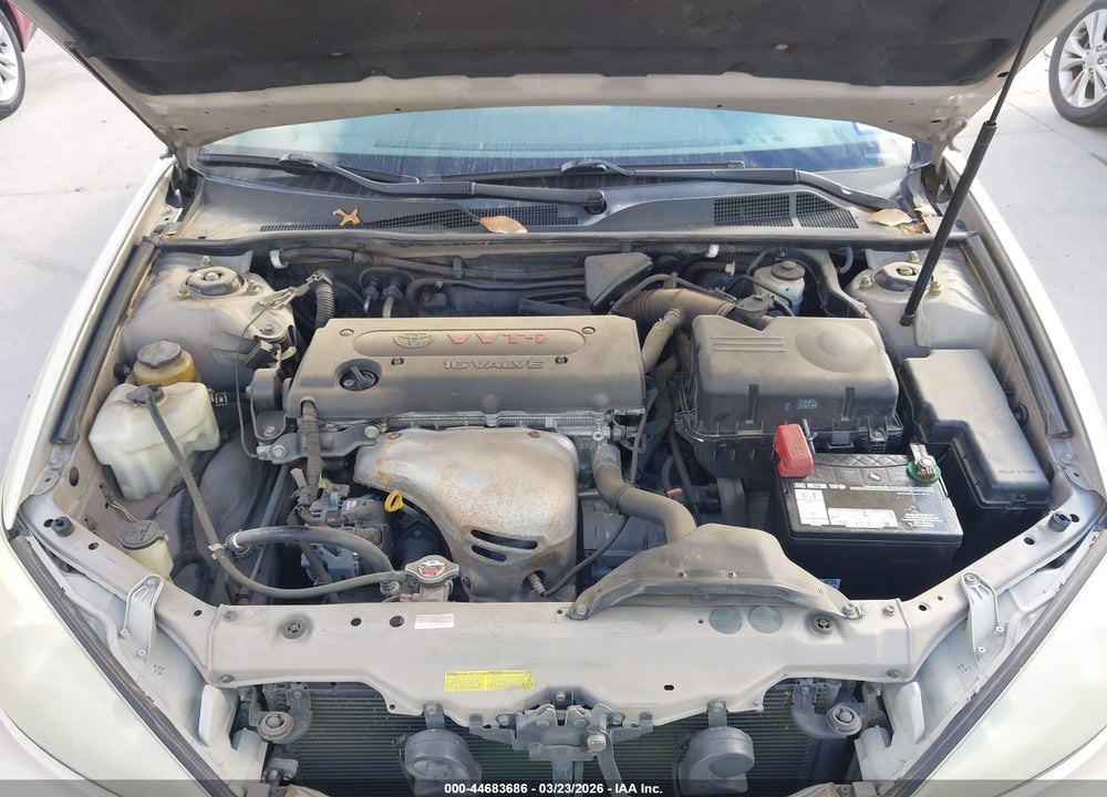 2004 TOYOTA CAMRY LE VIN: 4T1BE32K04U923695