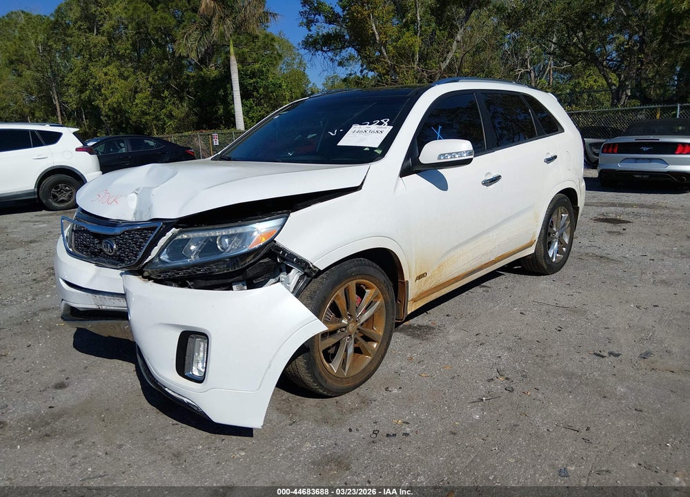 2015 KIA SORENTO LIMITED V6 VIN: 5XYKWDA73FG623738