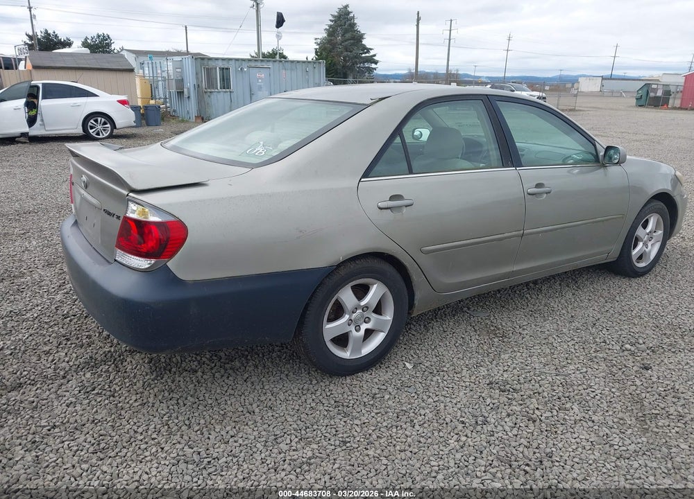 2005 TOYOTA CAMRY SE VIN: 4T1BE32K35U534132