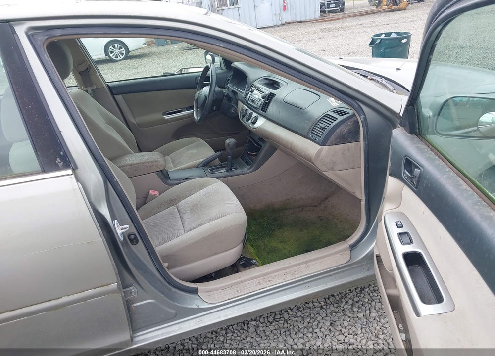 2005 TOYOTA CAMRY SE VIN: 4T1BE32K35U534132