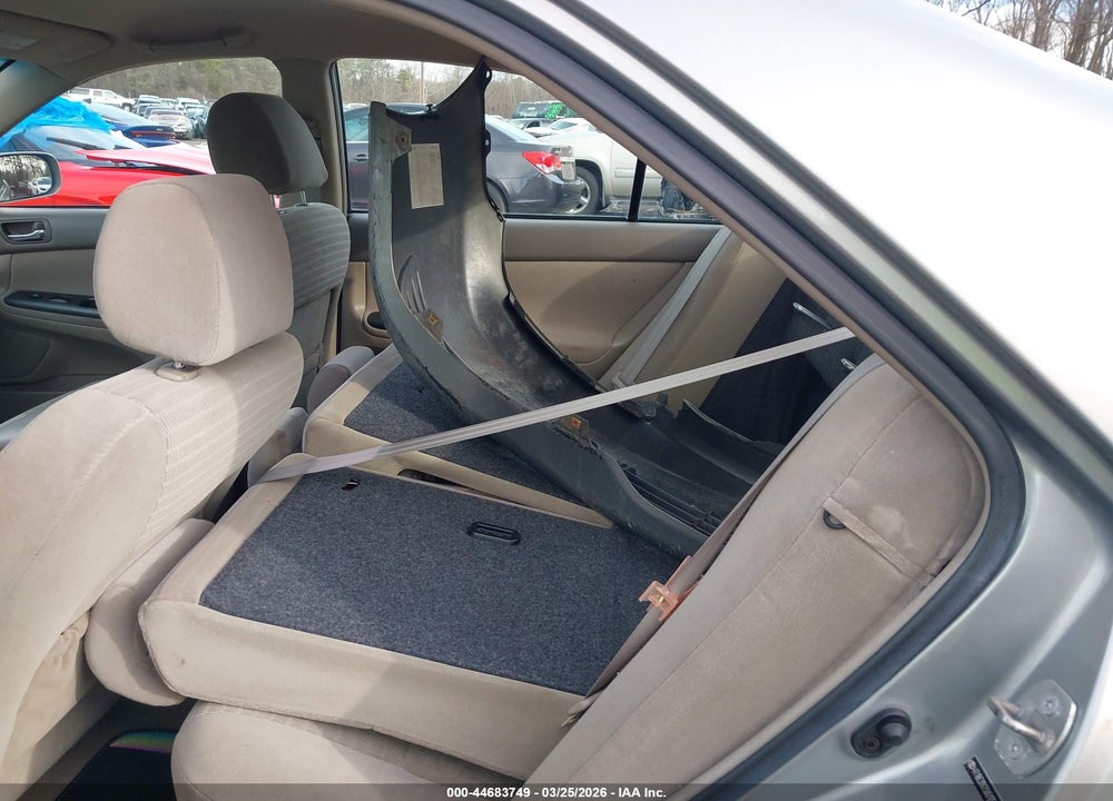 2005 TOYOTA CAMRY LE VIN: 4T1BE32K75U517513