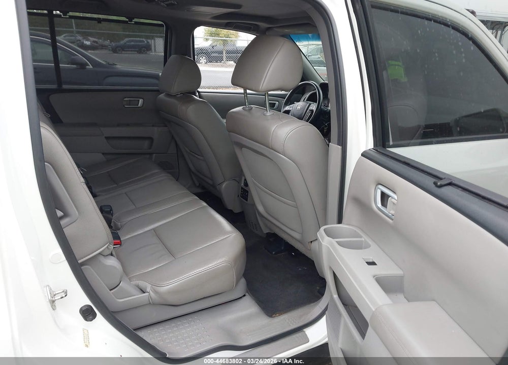 2012 HONDA PILOT TOURING VIN: 5FNYF3H98CB042881
