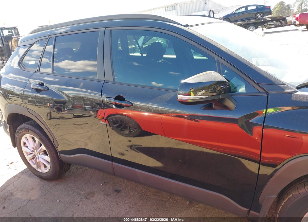 2024 TOYOTA COROLLA CROSS LE VIN: 7MUBAAAG6RV094070