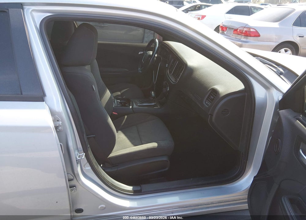 2019 DODGE CHARGER SXT RWD VIN: 2C3CDXBG8KH591556