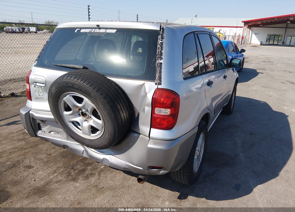 2005 TOYOTA RAV4 VIN: JTEGD20V056001305