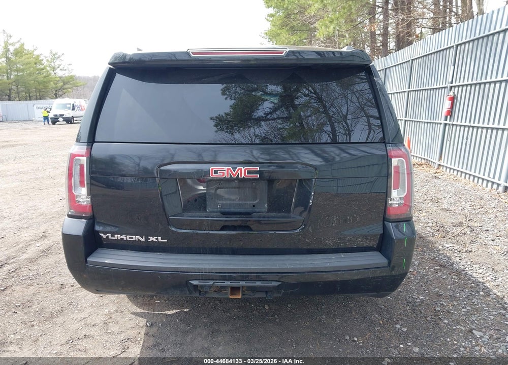2015 GMC YUKON XL 1500 SLT VIN: 1GKS2HKC3FR626904