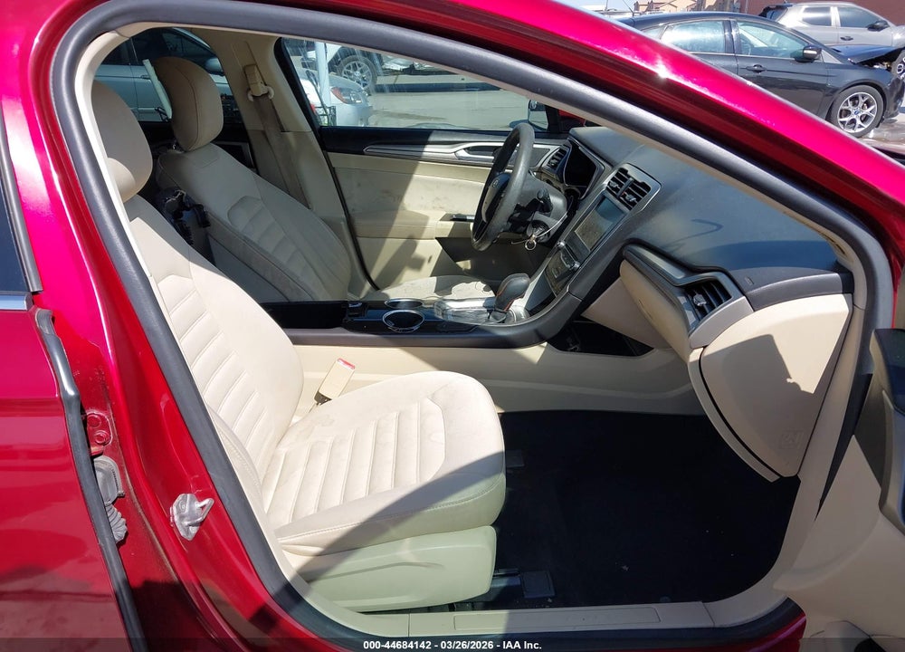 2014 FORD FUSION SE VIN: 3FA6P0H7XER128430