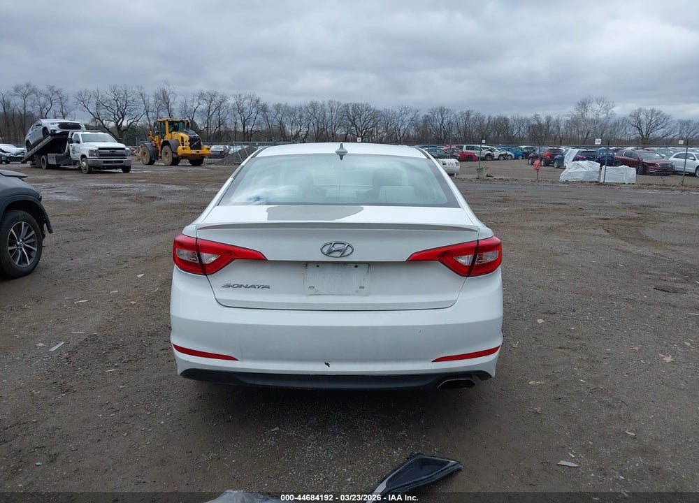 2017 HYUNDAI SONATA VIN: 5NPE24AF2HH563737