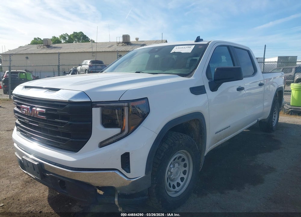 2022 GMC SIERRA 1500 4WD  STANDARD BOX PRO VIN: 3GTUUAED4NG565166