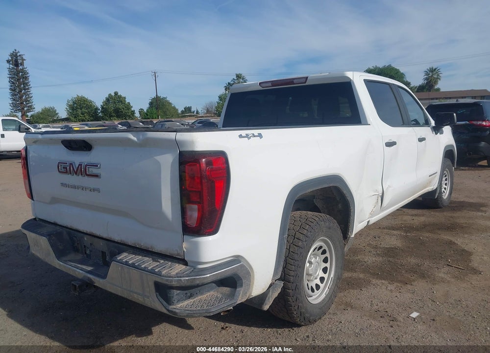 2022 GMC SIERRA 1500 4WD  STANDARD BOX PRO VIN: 3GTUUAED4NG565166