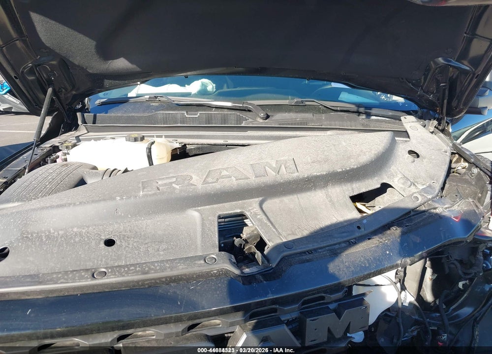 2025 RAM 1500 BIG HORN  4X4 5'7 BOX VIN: 1C6RRFFG3SN572827