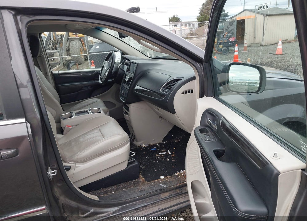 2015 CHRYSLER TOWN & COUNTRY TOURING VIN: 2C4RC1BG6FR539073