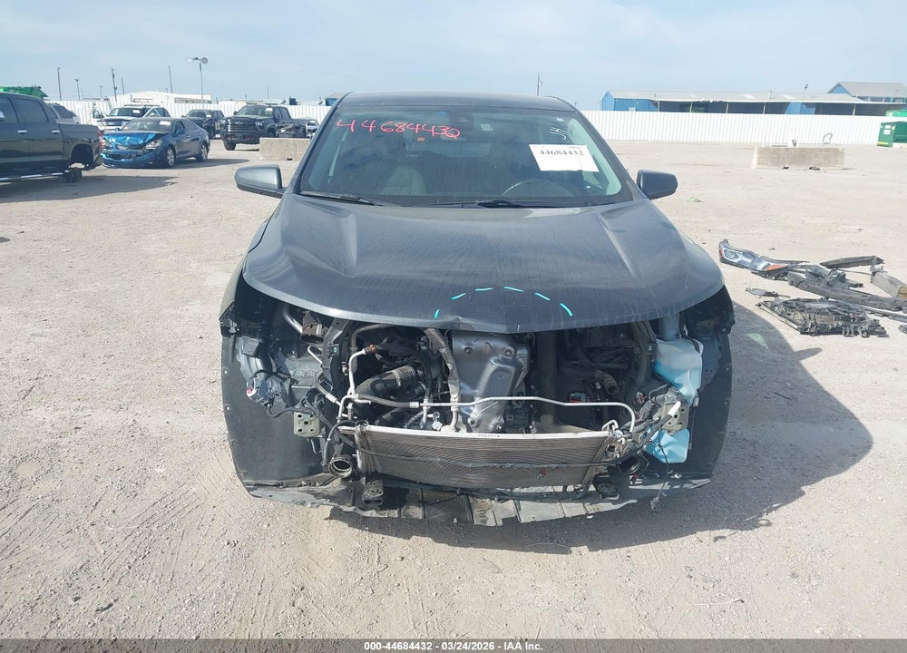 2021 CHEVROLET EQUINOX FWD LT VIN: 2GNAXKEV9M6118701