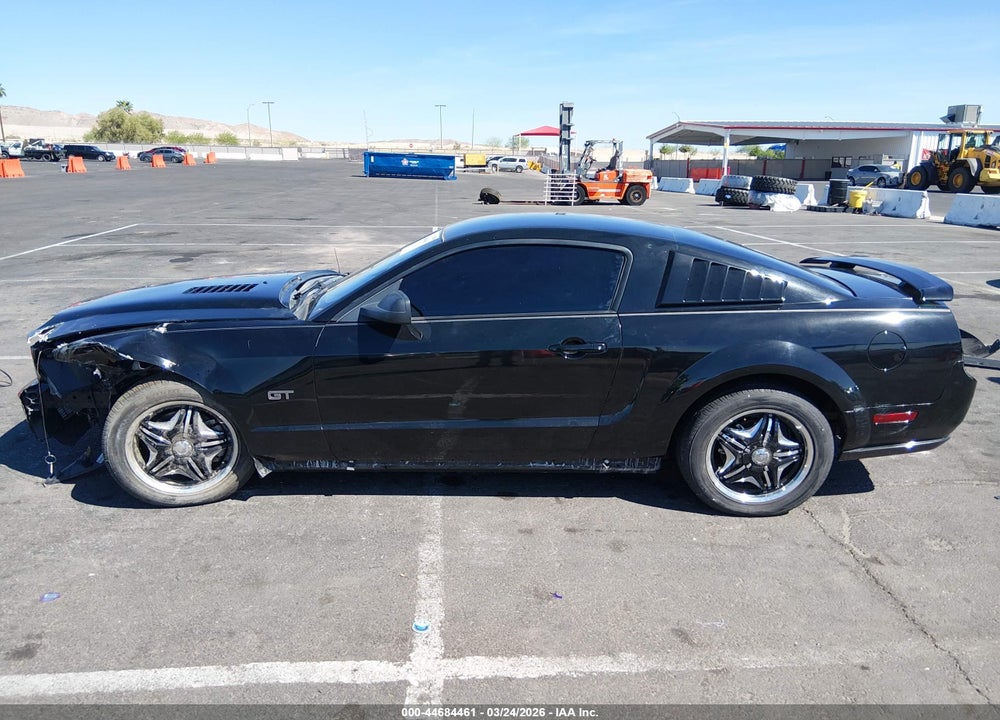2006 FORD MUSTANG GT VIN: 1ZVFT82H865138199