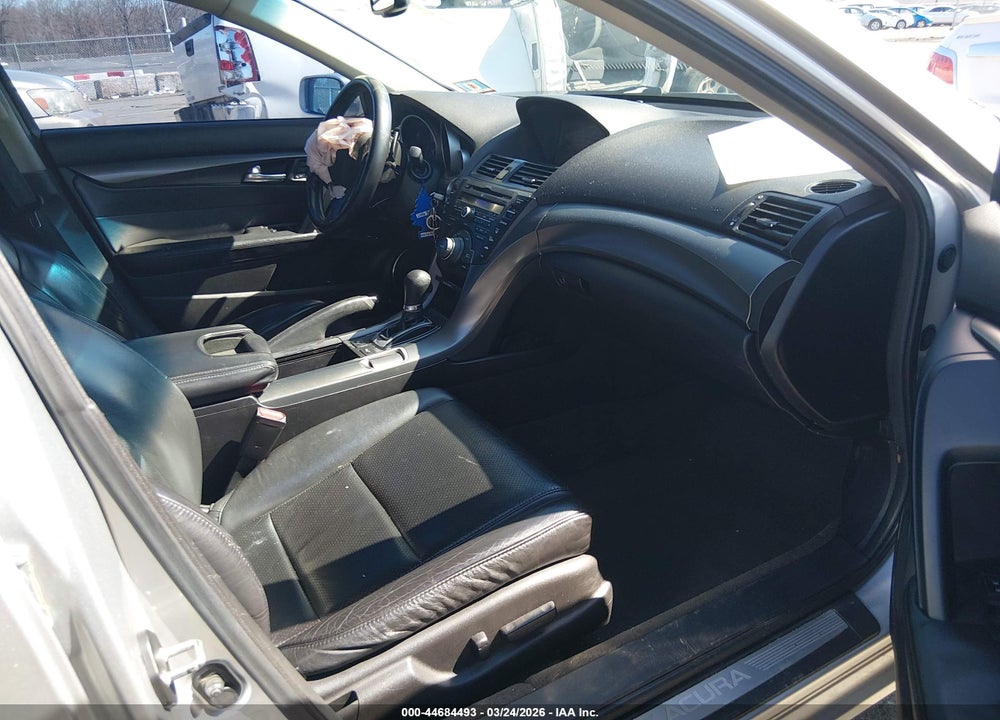 2014 ACURA TL 3.5 VIN: 19UUA8F50EA000356