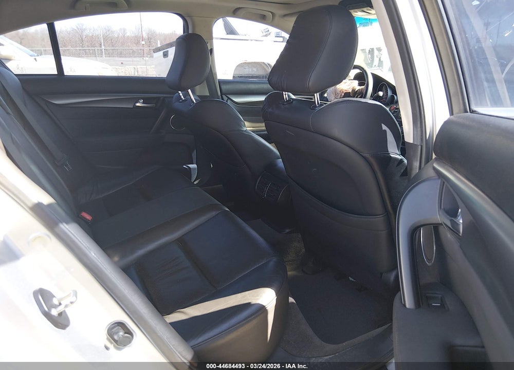 2014 ACURA TL 3.5 VIN: 19UUA8F50EA000356