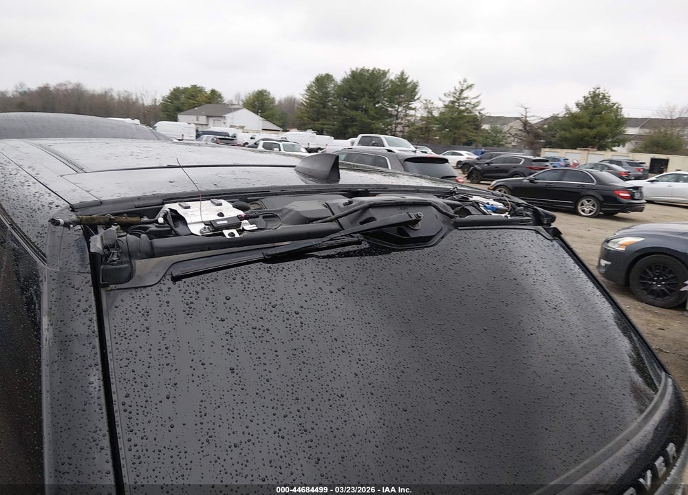 2018 LAND ROVER RANGE ROVER SPORT HSE VIN: SALWR2RV1JA196755